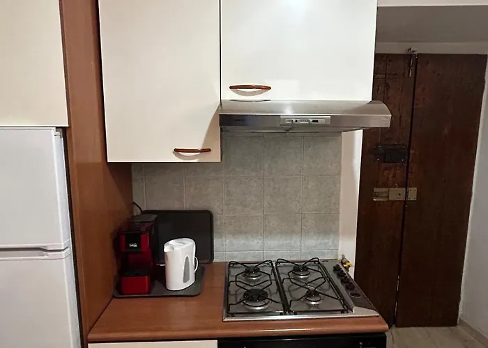 アパート Viareposati30